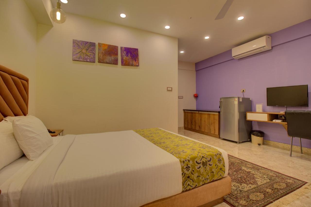 Greenstones Boutique Hotel Nashik Eksteriør billede